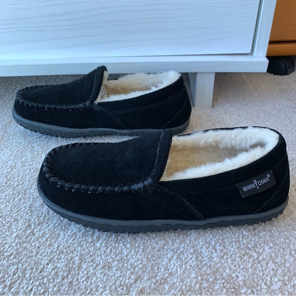 Minnetonka Shoes - Women’s Minnetonka Tempe Moccasins, Black (Size 5)
